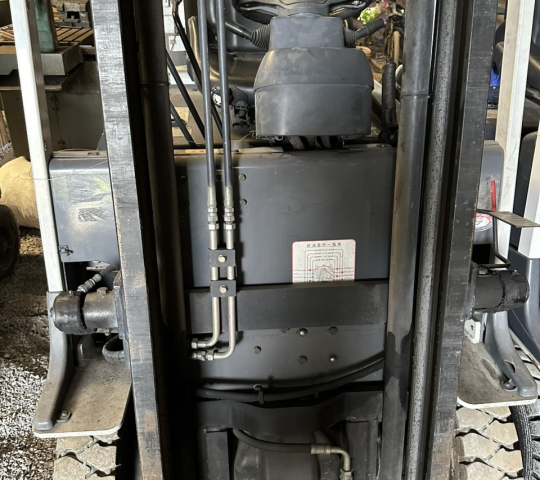 Xe nâng điện ngồi lái TCM 1.5 tấn.